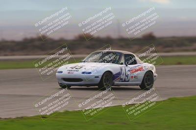 media/Jan-14-2023-CalClub SCCA (Sat) [[d2757389b8]]/Group 7/Race (Sunset)/